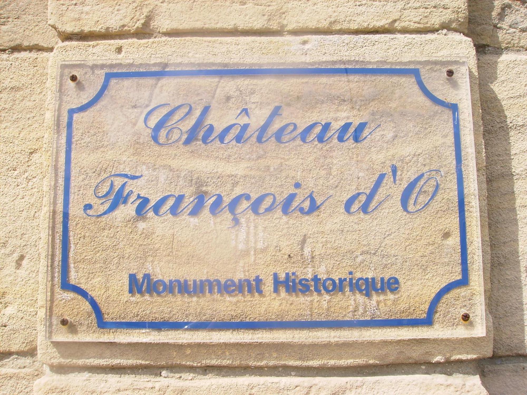 Chateau De Courseulles Bagian luar foto